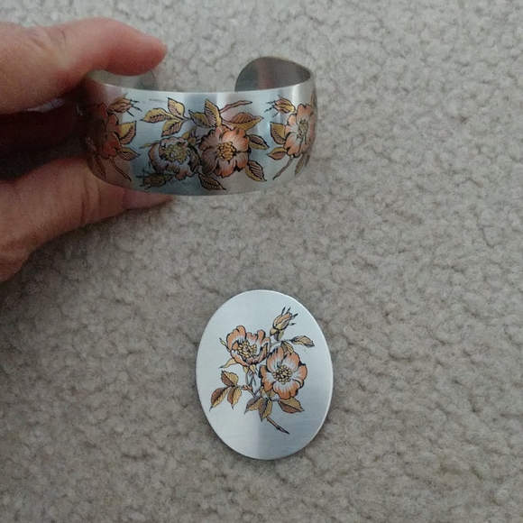 Reed and barton damascene cuff & pin/pendant - Picture 1 of 5